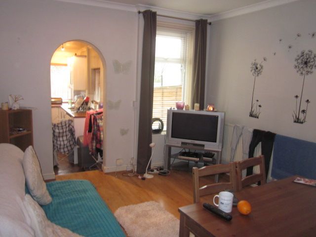 Property photo 3 of 9 Lounge