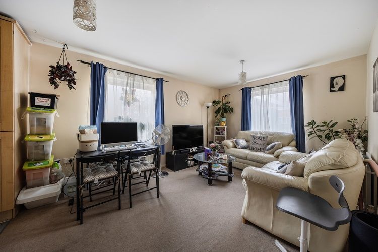 Property photo 2 of 15