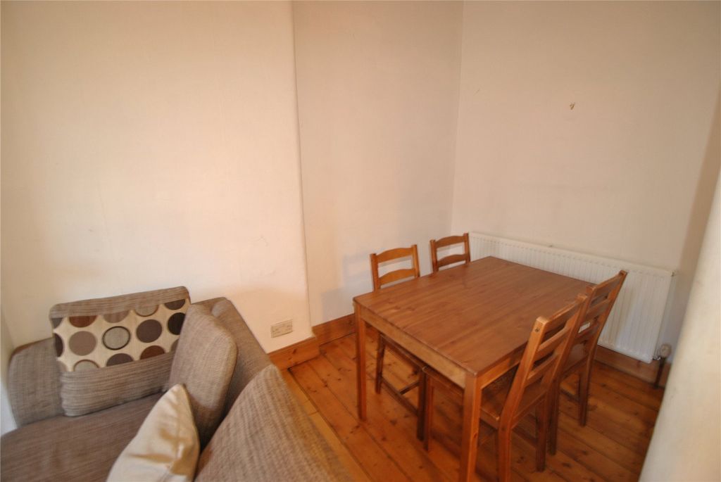 Property photo 2 of 6 Picture No. 07
