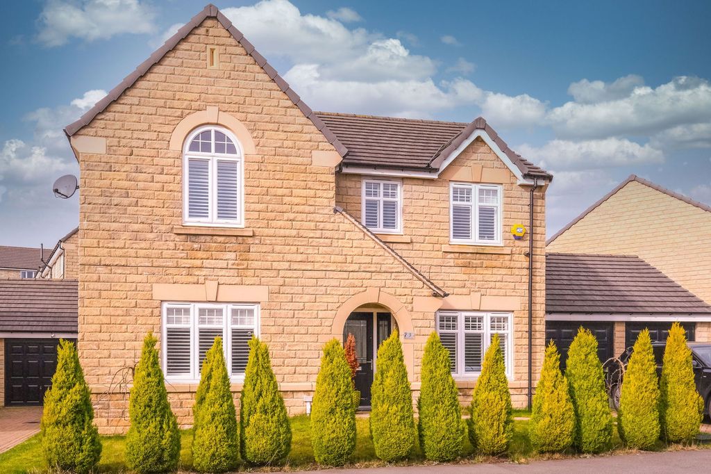 Property photo 1 of 25