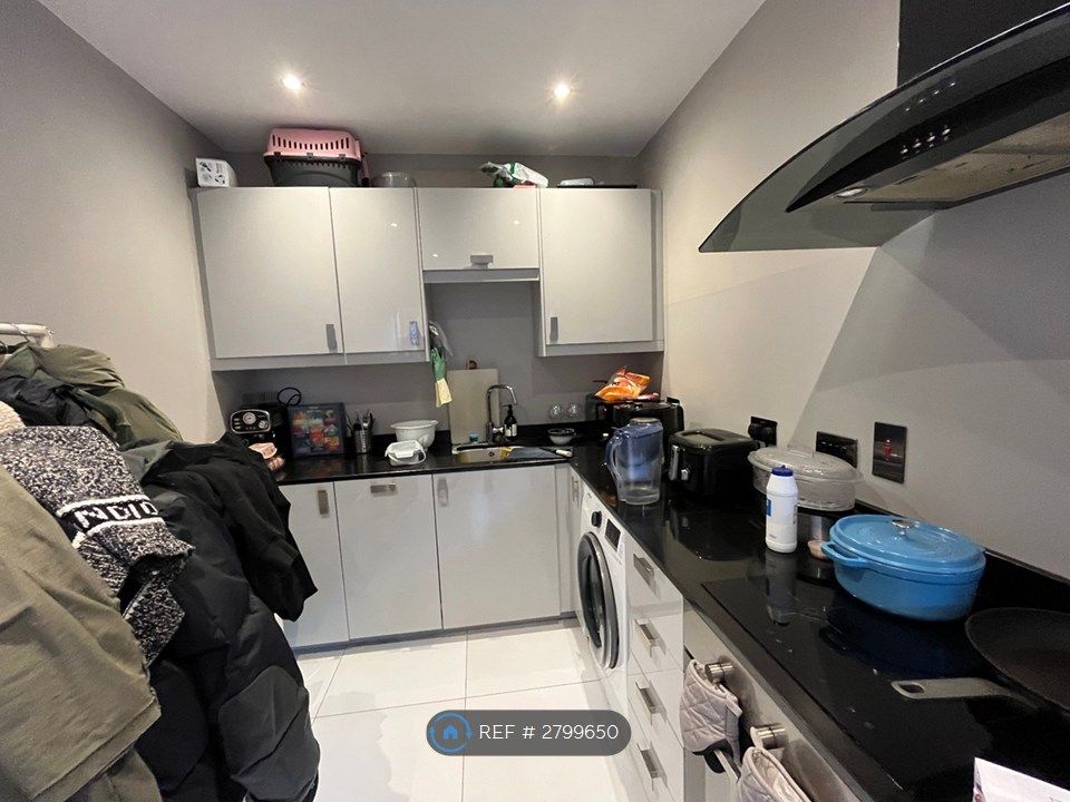Property photo 2 of 3