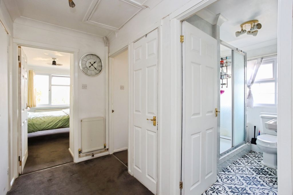 Property photo 2 of 12 Image 1