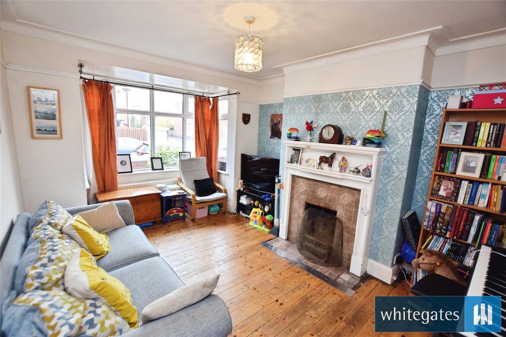 Property photo 2 of 14 Picture No. 16