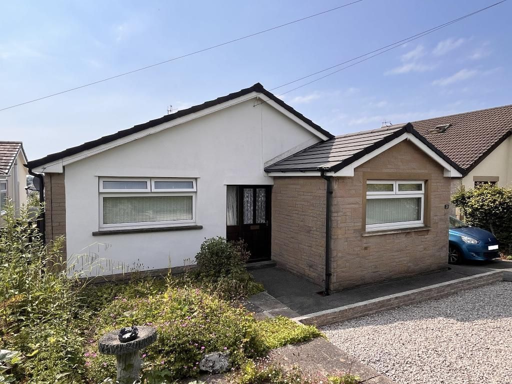 Property photo 1 of 20 External