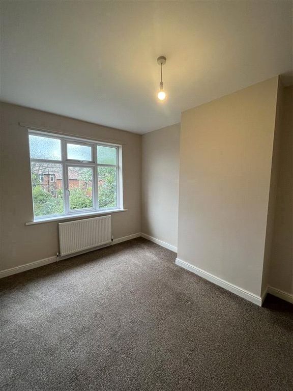 Property photo 2 of 6 Picture No. 14