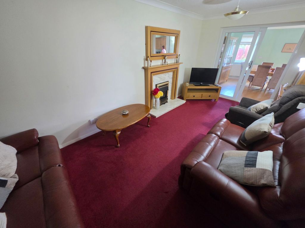 Property photo 3 of 30