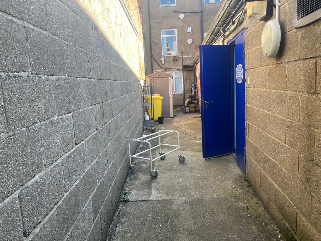 Property photo 2 of 10 Photo 2