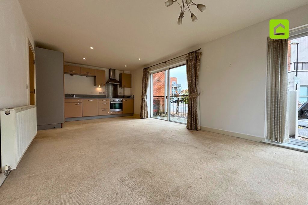 Property photo 3 of 8 2