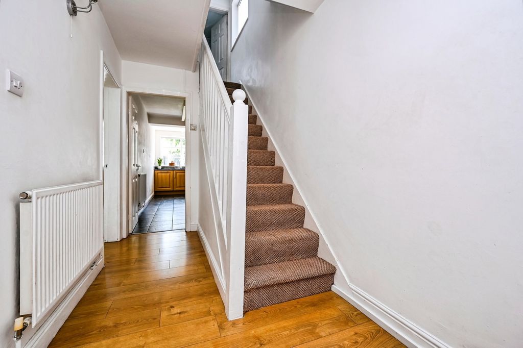 Property photo 2 of 20 Pbox-Img.Jpg