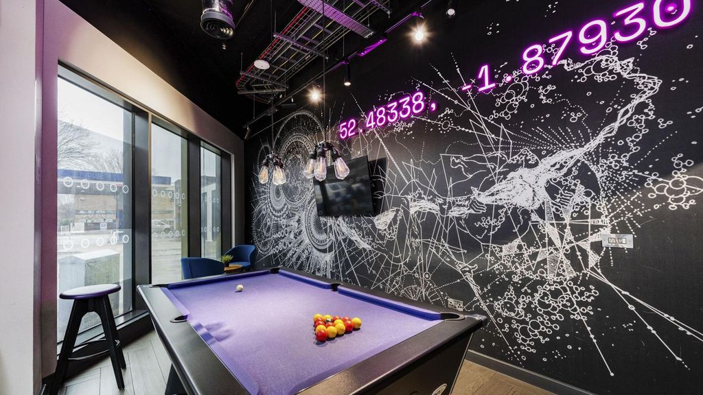 Property photo 1 of 19