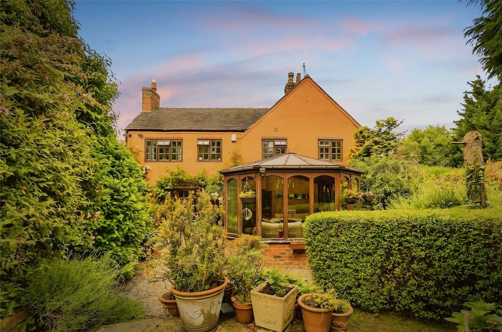 Property photo 2 of 16 Picture No. 58