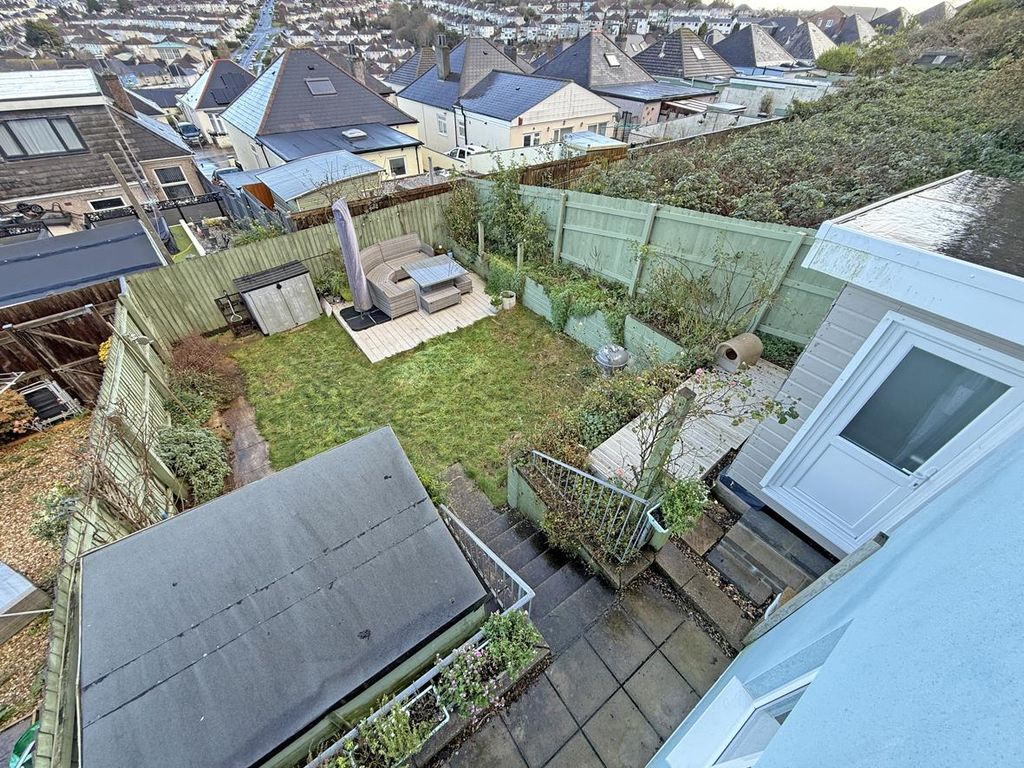 Property photo 2 of 16 Bridge View 19 - Garden Front.Jpg