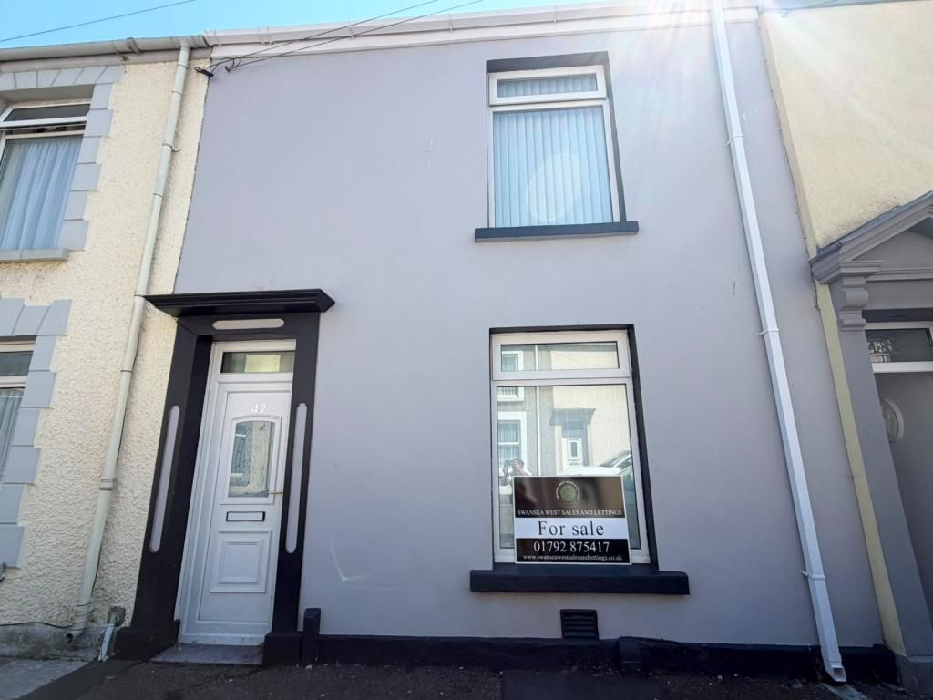 Property photo 1 of 24