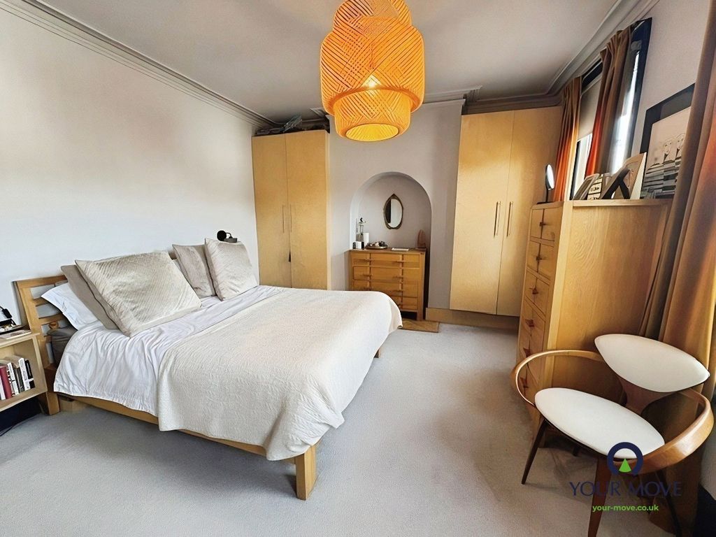 Property photo 3 of 22 Pbox-Img.Jpg