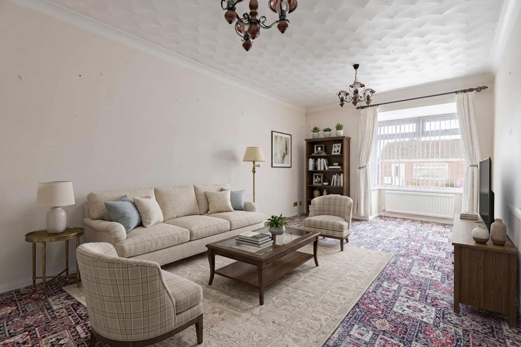 Property photo 2 of 12