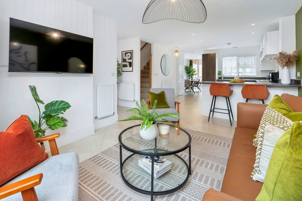 Property photo 3 of 17 27 Ivory Close - Canalview - Stoke-On-Trent-Hanley