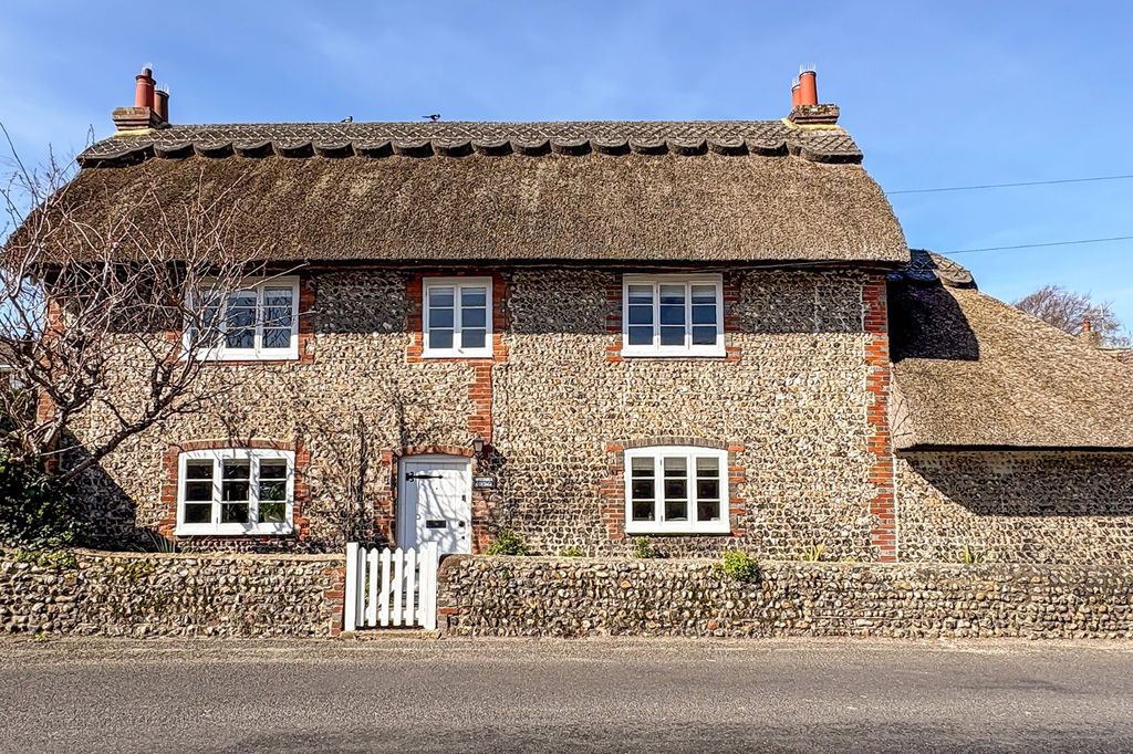 Property photo 1 of 30 Picture No. 35