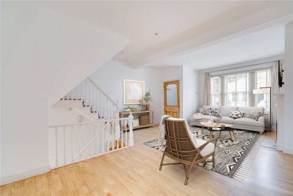 Property photo 1 of 16 Ful230033_29-Jpg-...