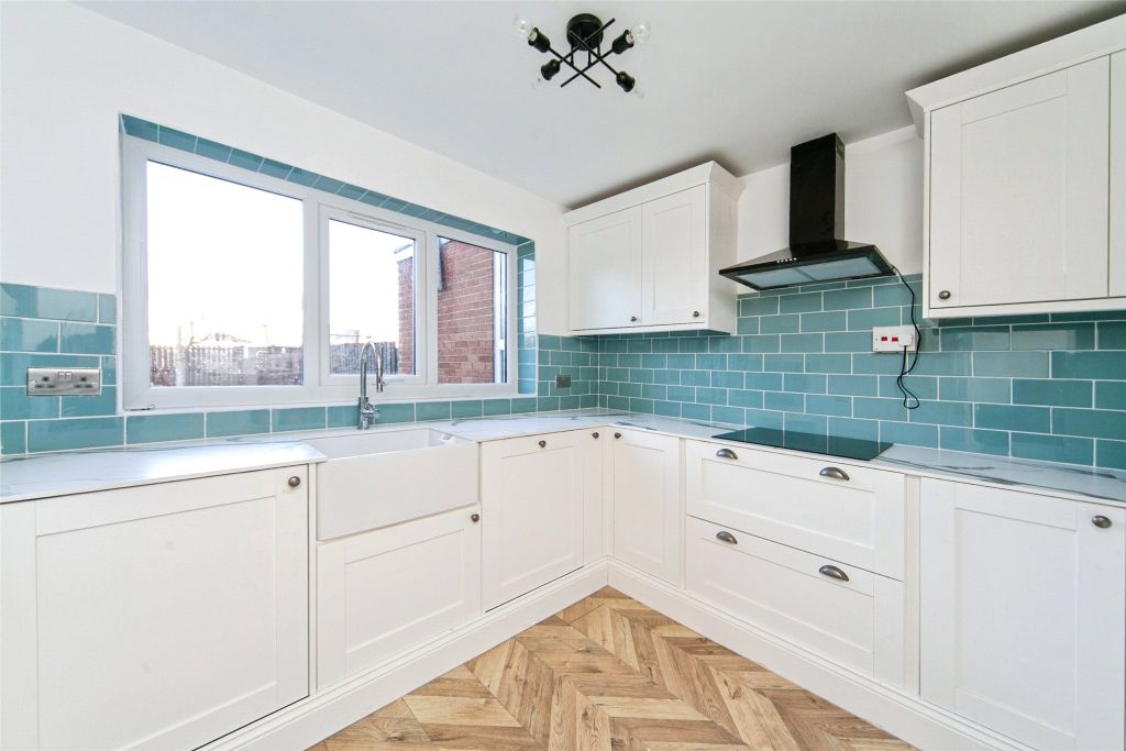 Property photo 2 of 17 Picture No. 29