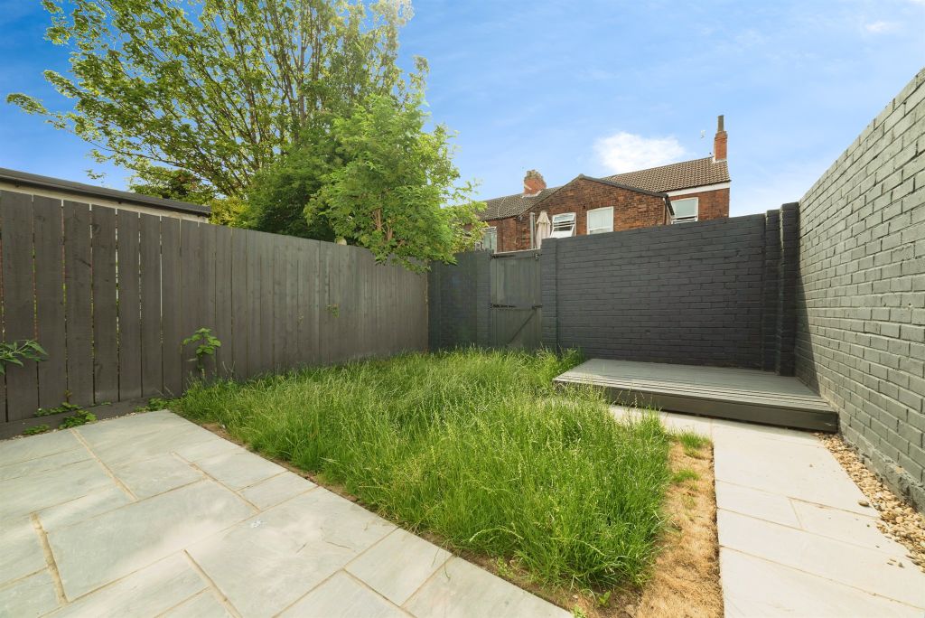 Property photo 3 of 16