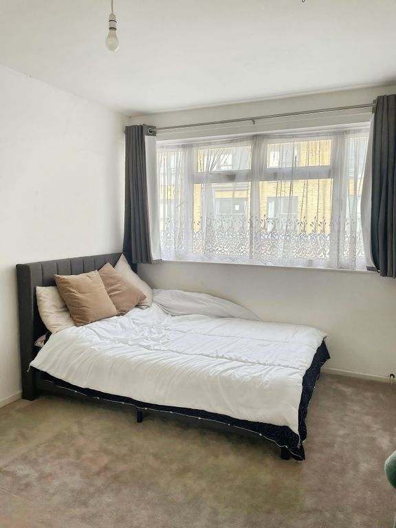 Property photo 1 of 4 F84352B2-Whatsapp 20Image 202025-09-16 20At 2016.36.43_8E84De5E