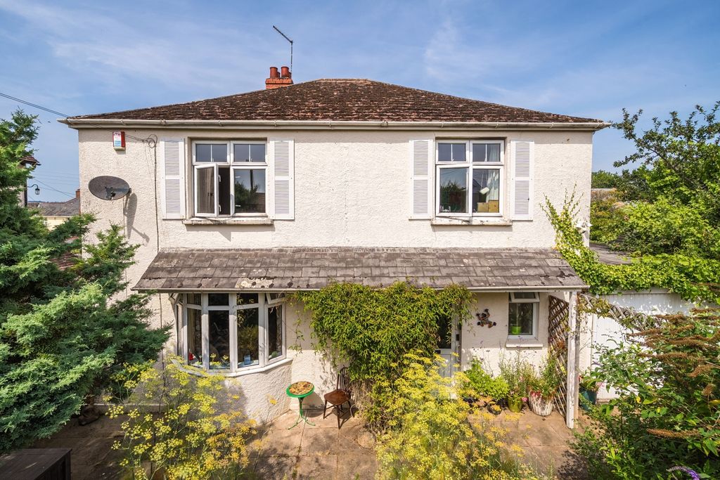 Property photo 2 of 20 1-6A6246d6dc18B-1497760-19F8Fe4Af7436-1-1-1