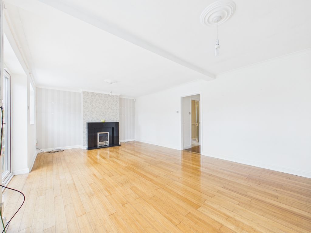 Property photo 3 of 18 3- Ryan Clarke Ewemove Pontefract