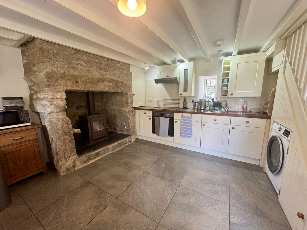Property photo 2 of 6 Img_4588