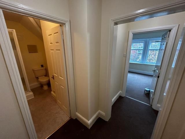 Property photo 3 of 5 Hallway