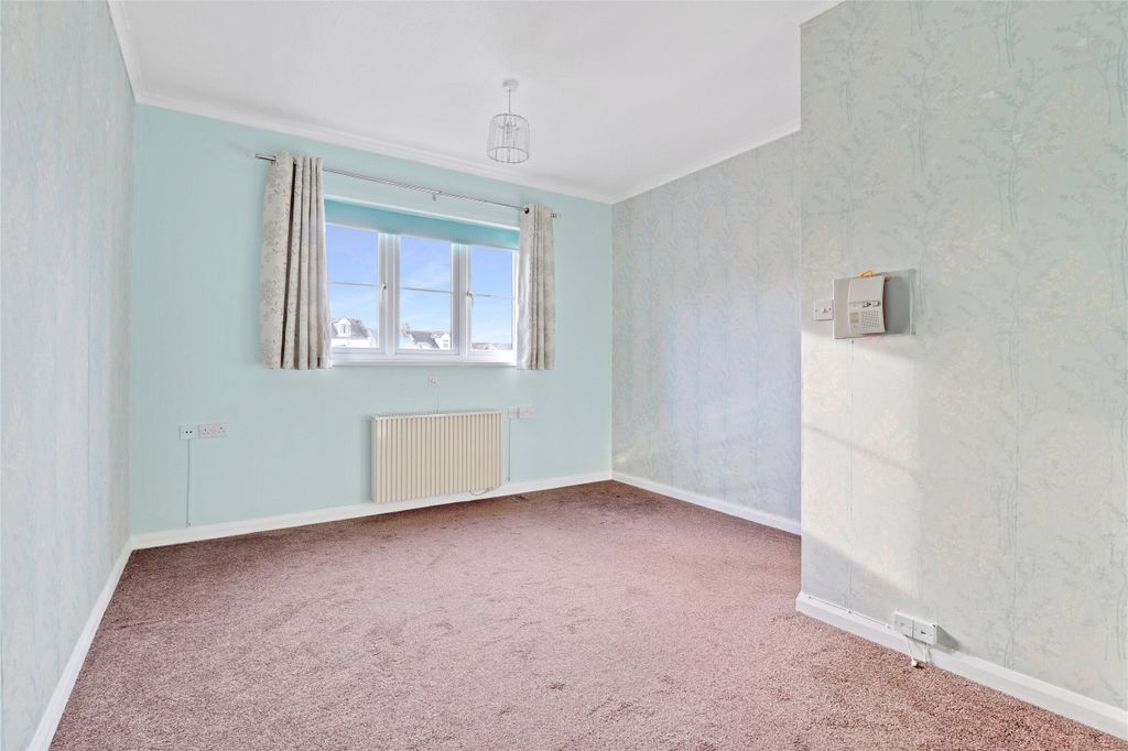 Property photo 2 of 8 Picture No. 03