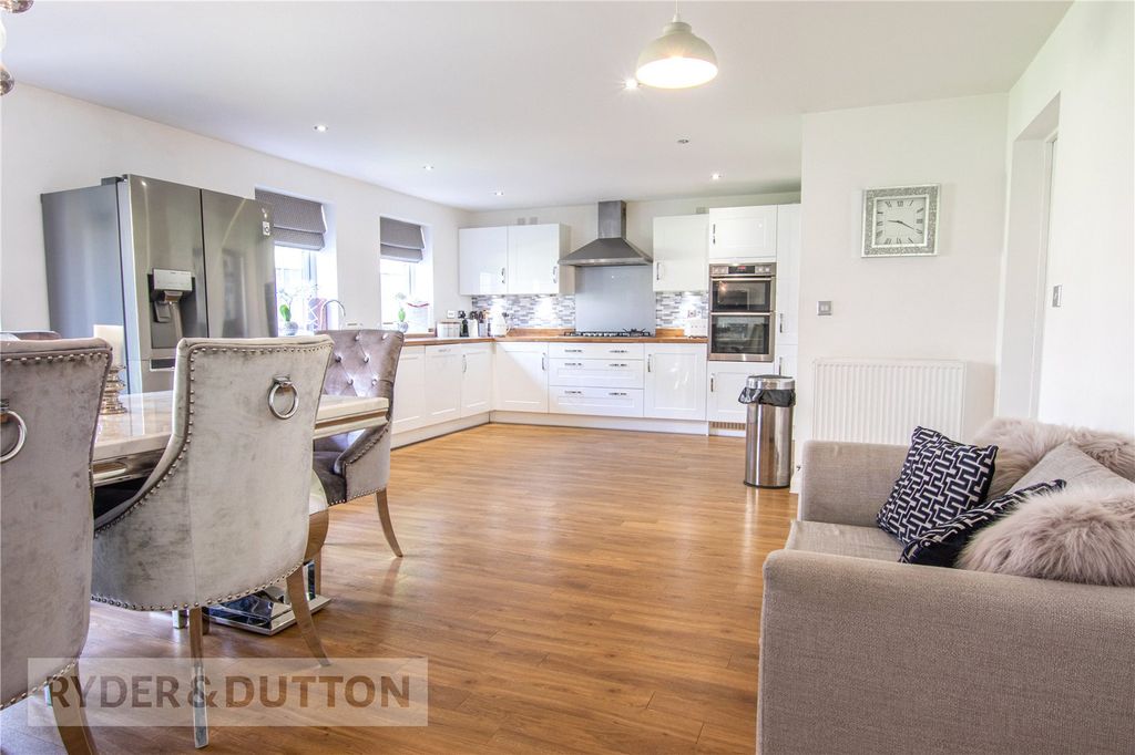 Property photo 2 of 45 Kitchen