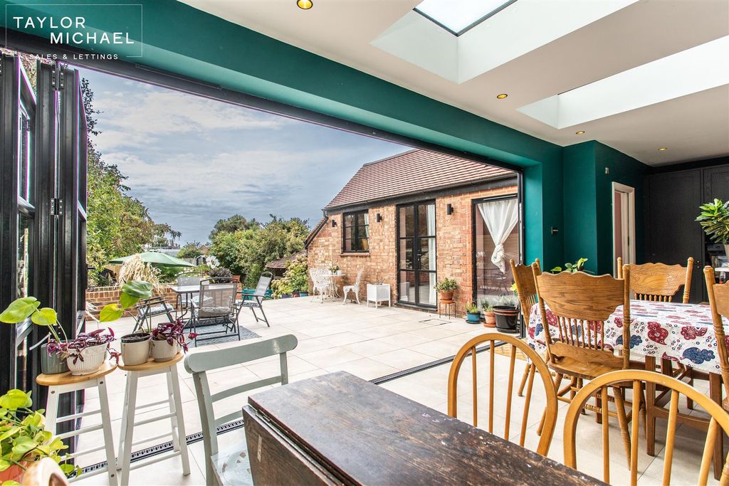 Property photo 2 of 45 Dining Area / Patio