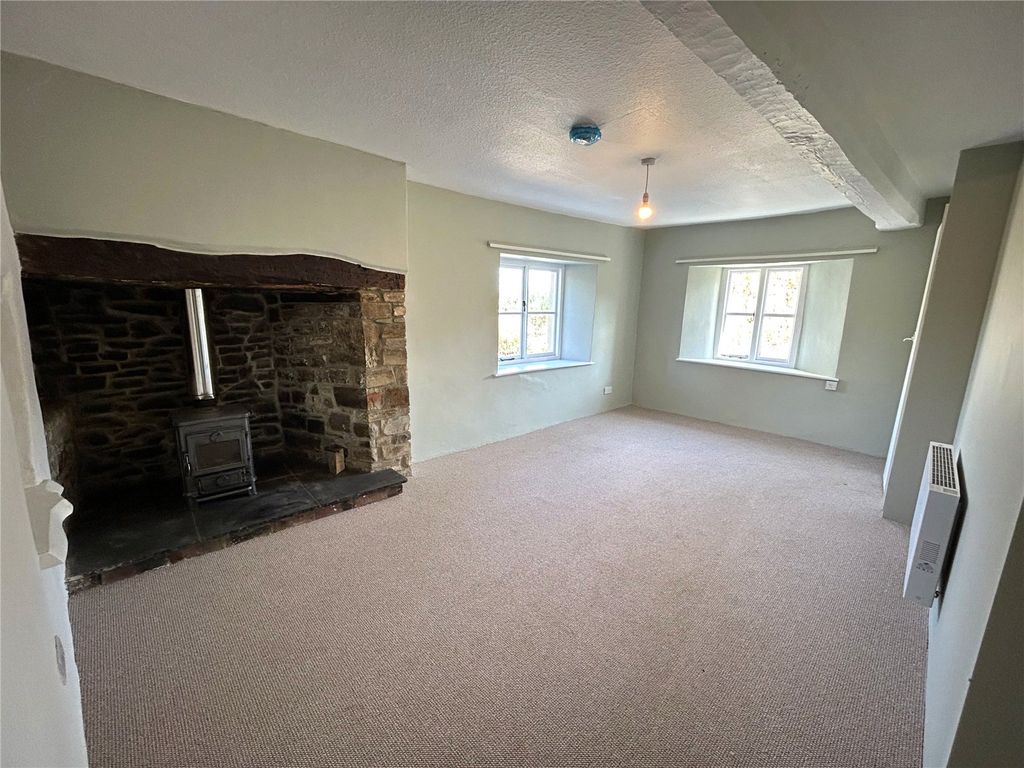 Property photo 2 of 16 Picture No. 02