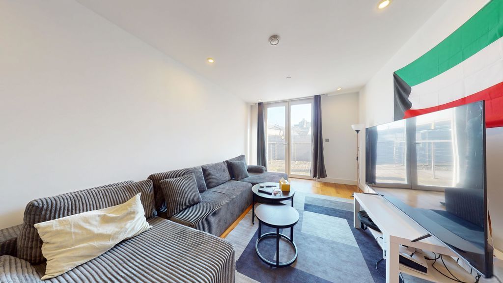 Property photo 3 of 18 Photo 5