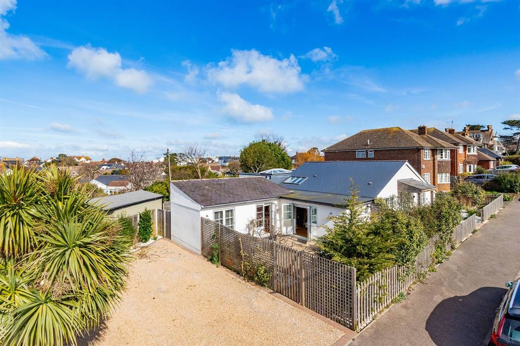 Property photo 1 of 34