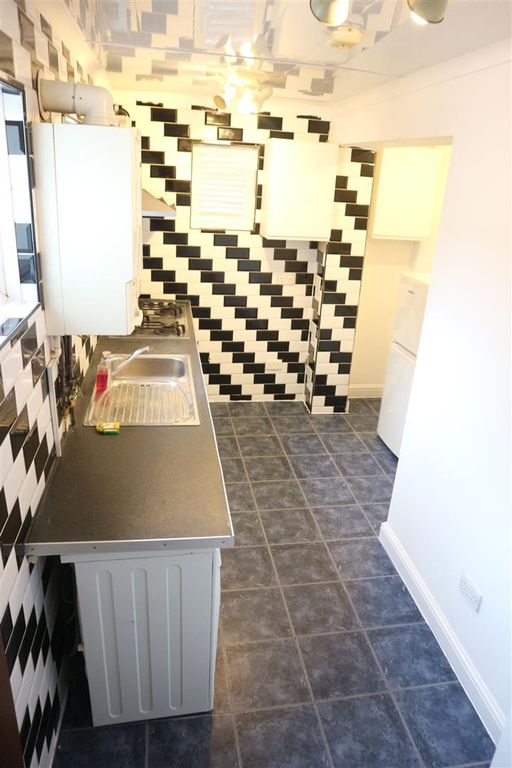 Property photo 3 of 8 Img_0255.Jpg