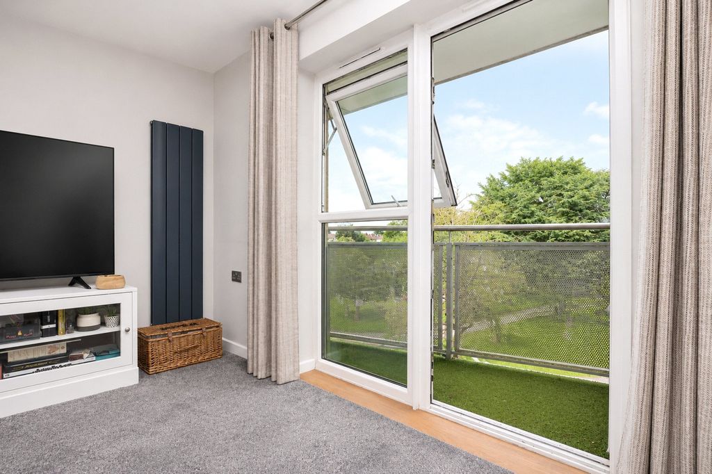 Property photo 3 of 11 Picture No. 04