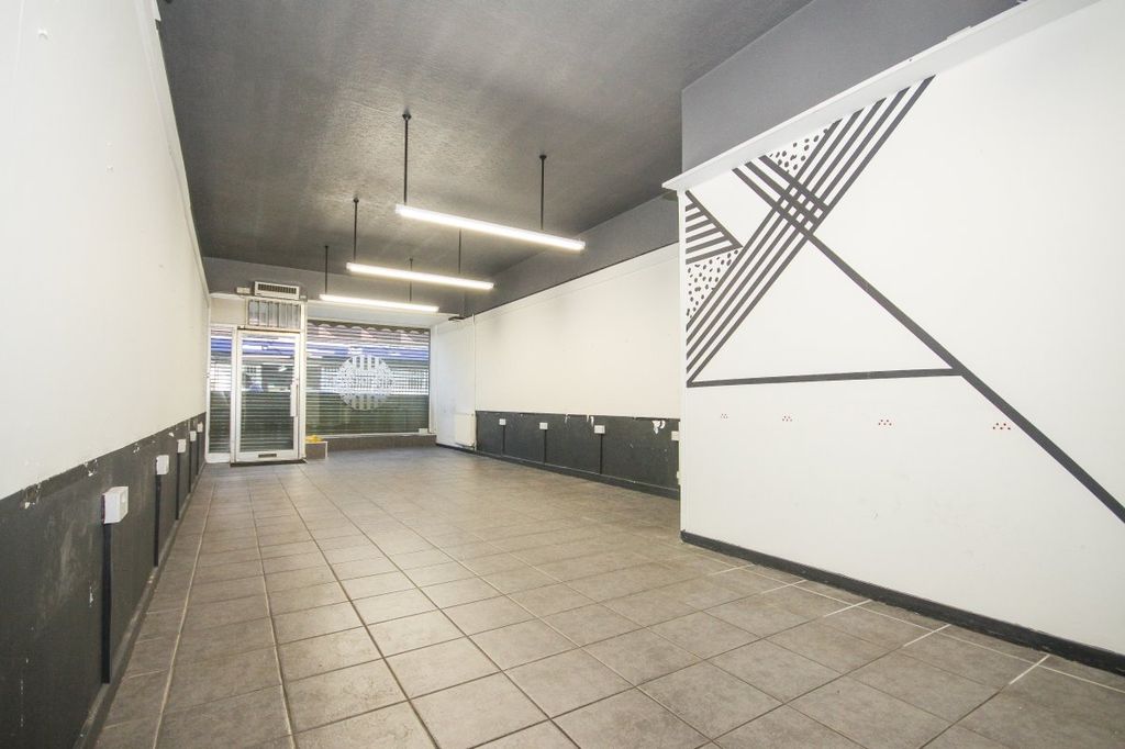 Property photo 2 of 5 The Shop