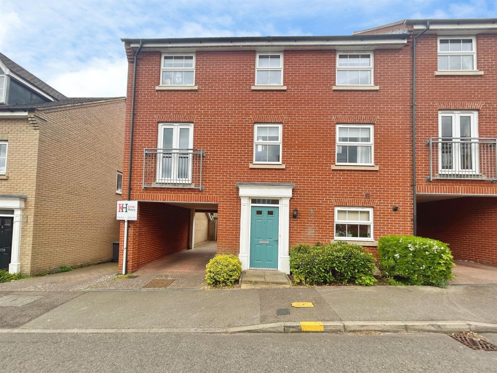 Property photo 1 of 27