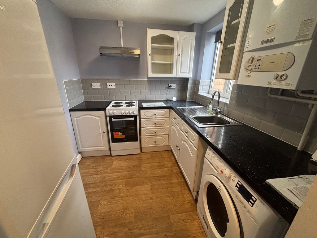 Property photo 2 of 7