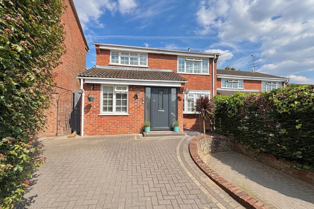 Property photo 1 of 23 Picture No. 30
