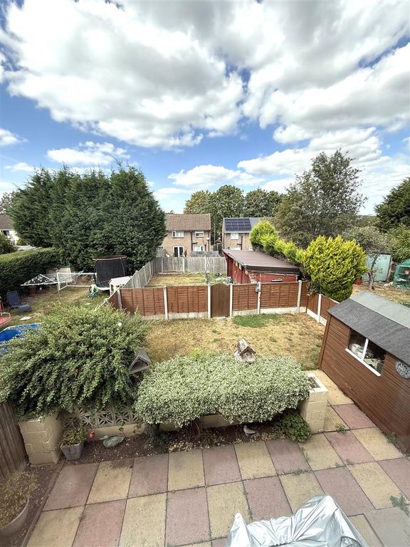 Property photo 2 of 22 24 Coppice Rear 2.Jpeg