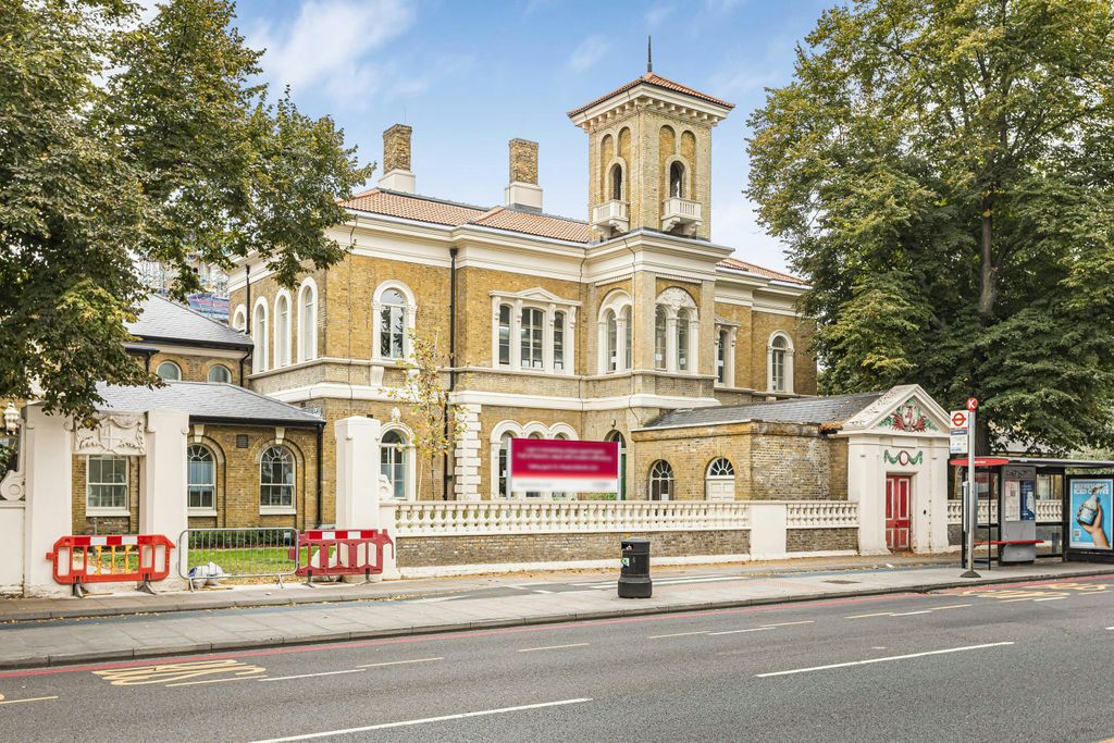 Property photo 1 of 30 63_20558.Jpg