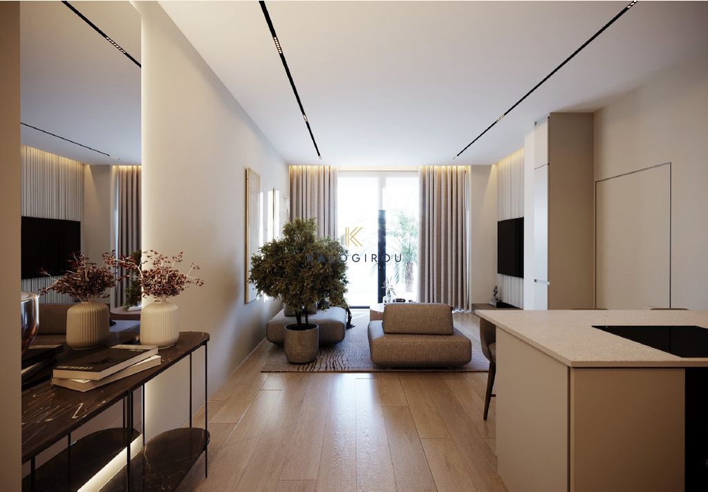 Property photo 3 of 21