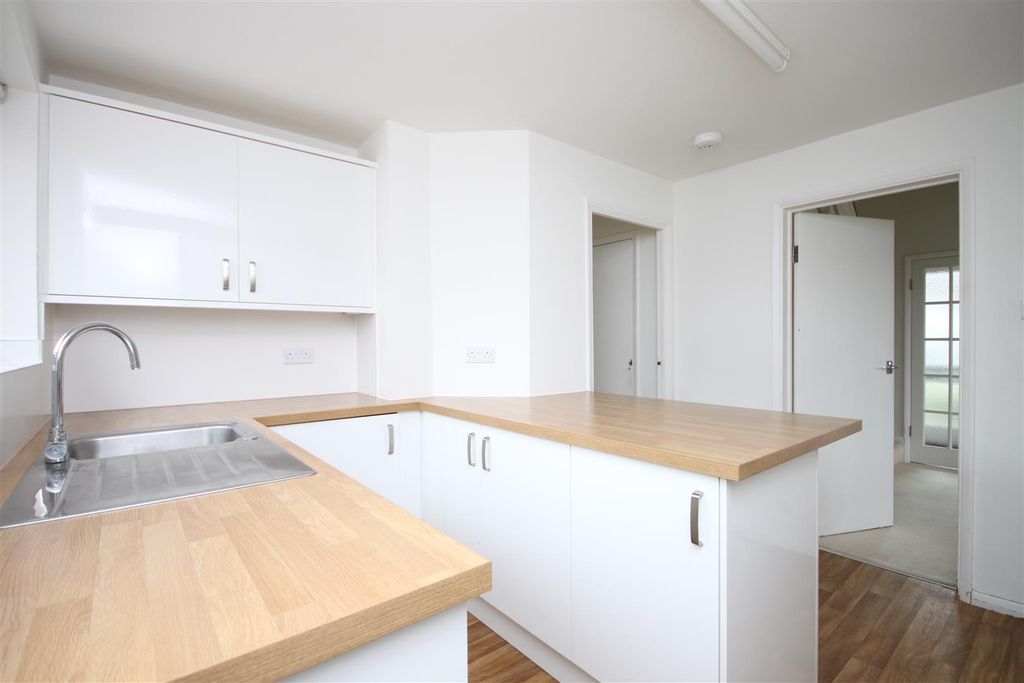 Property photo 2 of 12 Kitchen.Jpg