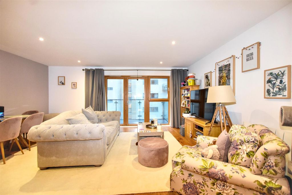 Property photo 2 of 14 Dsc_0084.Jpg