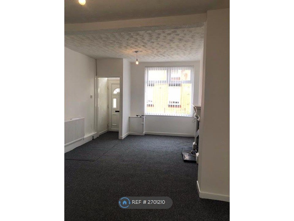 Property photo 2 of 8 Living Area