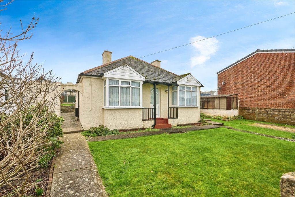 Property photo 1 of 19 Front