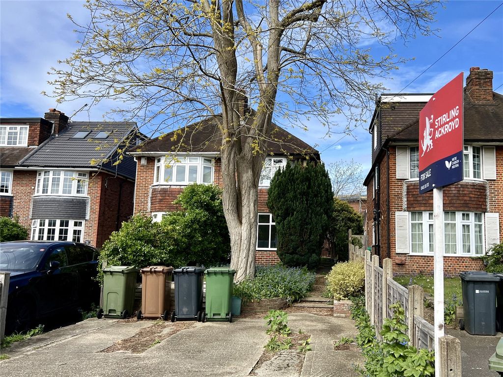 Property photo 1 of 11 Exterior