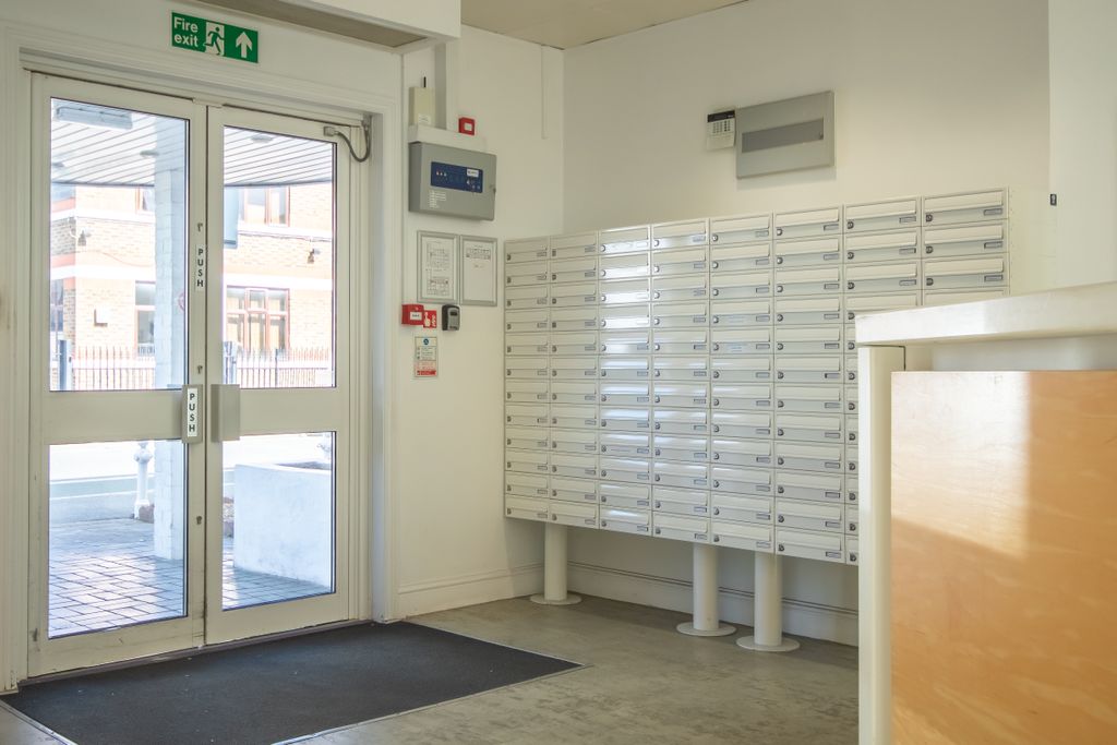 Property photo 3 of 26